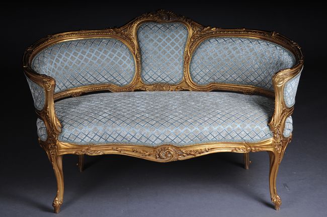 Elegant Sofa / Settee / Couch in Rococo / Louis XV Style B-Dom-96