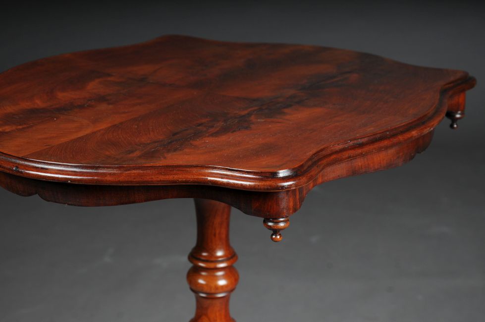 Table d'appoint Louis Phillip en acajou vers 1860 G-98